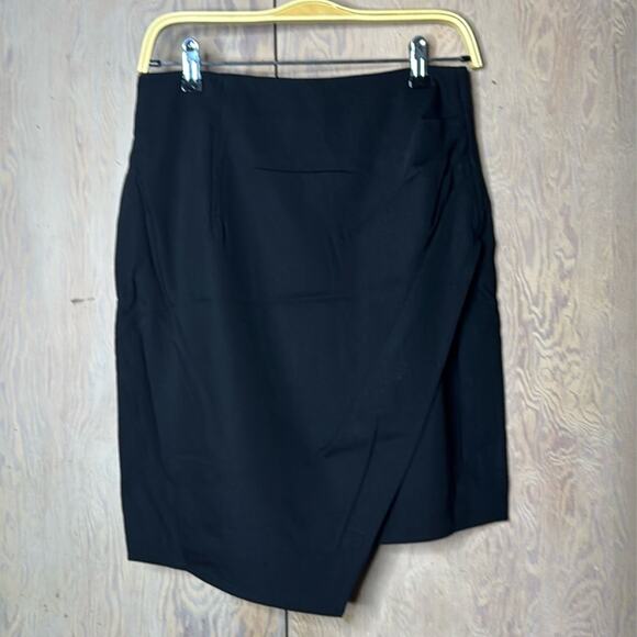 Vintage NWT Umberto Ginocchietti Black Asymmetrical Back Zippered Skirt - Picture 1 of 7